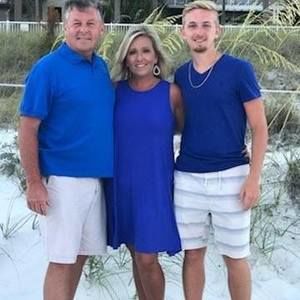 Meet your Posher, Joe n dina